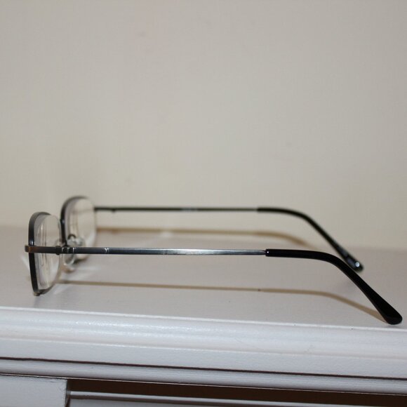 Hilco Reading Glasses +3.75 (VR105) - Picture 2 of 6